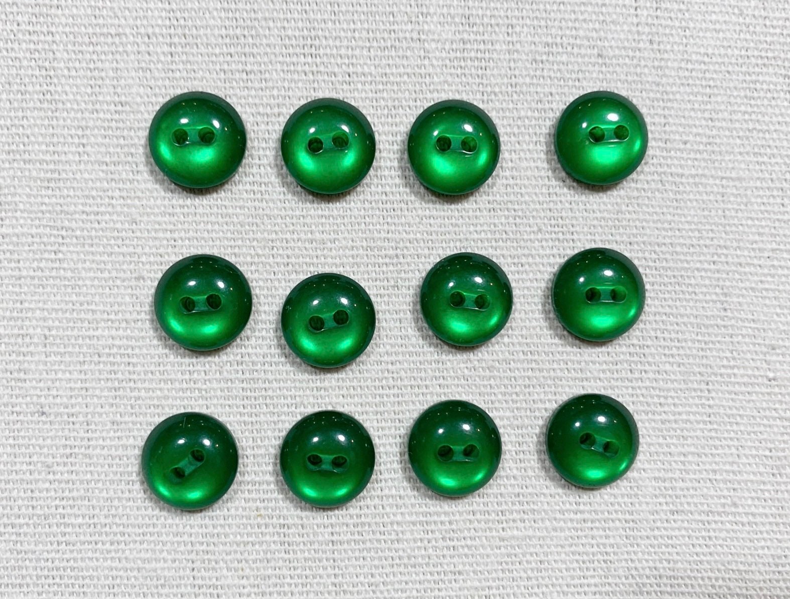Small Green Button Green Buttons Sewing Buttons 1/2 16mm Etsy UK