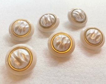 Botones grandes de seda botones blancos con botón de oro centro de ajuste de plástico botones de costura 1 1/4 "32mm 6 al pedido