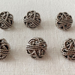 Silver medium button with knot design button plastic sewing buttons with shank back size are 5/8" 6 to this order