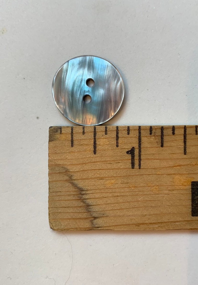 Mother of Pearl Plastic Button Medium Faux Shell Button Sewing Buttons ...