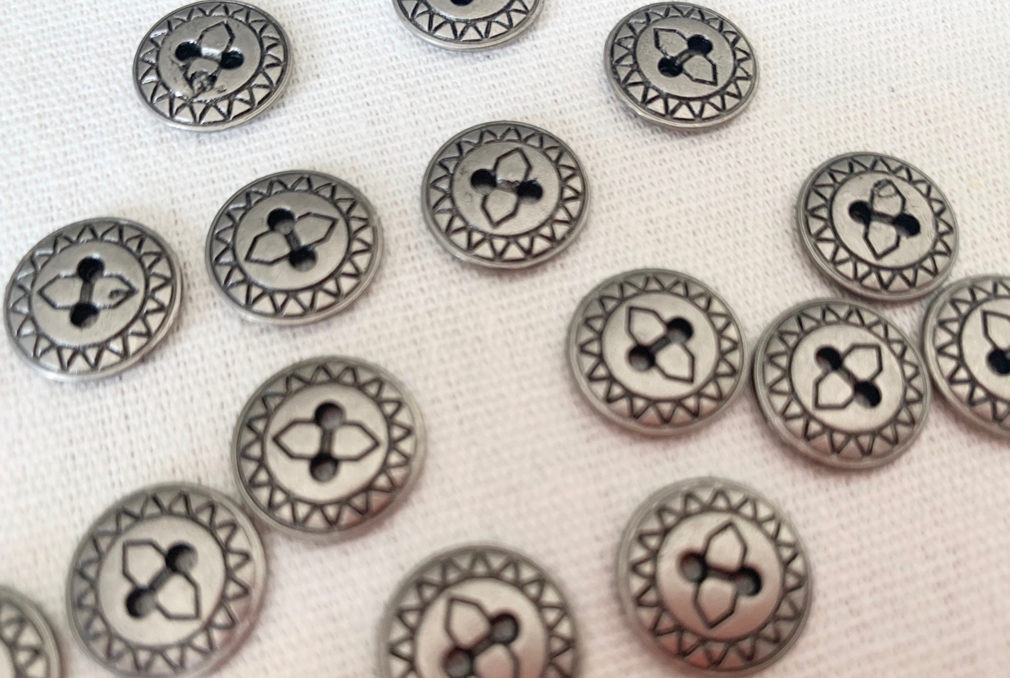 10 Antiqued Silver Metal Buttons 14mm X 14mm 4 Hole Silver Button