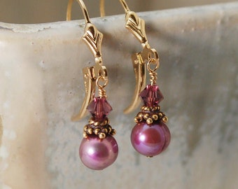 Plum Pearl earrings | Purple Pearl earrings dangle | Pearl drop earrings | Wedding gift earrings | Bridesmaid earrings | Bridesmaid jewelry