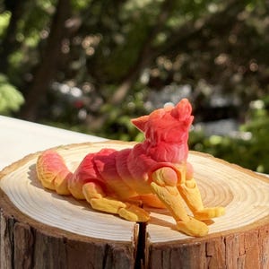 3D Printed Howling Wolf - Articulated Poseable Wolf Model,Custom Color Options, Realistic Desk Decor,Unique Gift for Wolf Lovers  Collectors
