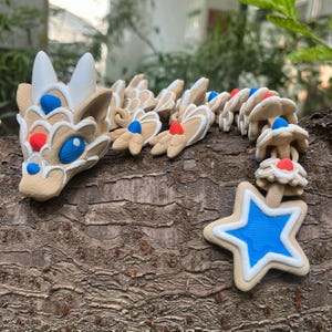 Biscuit Dragon - 3D Printed Star Cookie Dragon | Multicolor Stress Relief Toy | Desktop Decor | Unique Birthday Gift for Fantasy Lovers