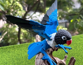3D Printed Articulated Parrot: Movable Wings, Exotic Desktop Decor