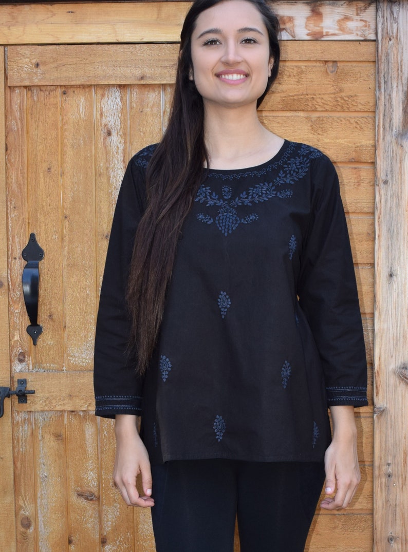 Tunica MORA In Puro Cotone Ricamato A Mano Ayurvastram | Kurti Donna Su Ordinazione