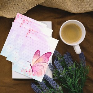 Set de papelería imprimible - Mariposa rosa y flores de cerezo - Papel de carta y sobre - Descarga en PDF