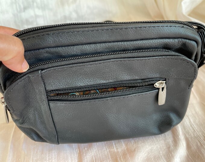 Leather black crossbody compact purse bag, 2 compartments 1 for cell phone 1 for keys, fully adjustable strap