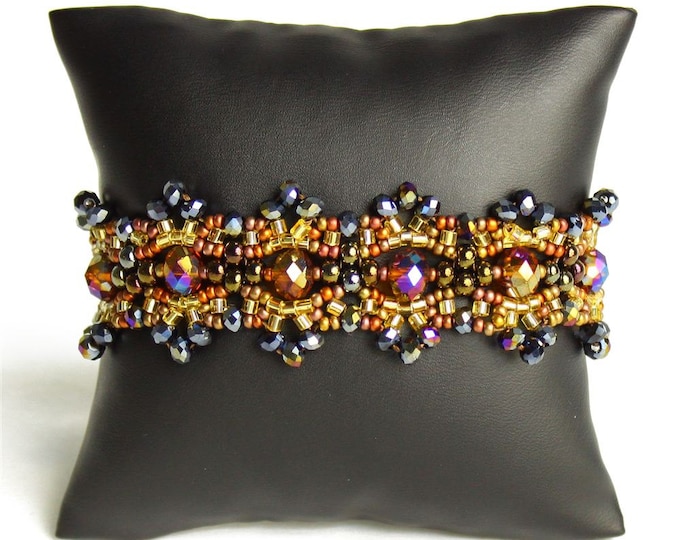 Hand beaded gold copper bronze earth tones bracelet, double magnetic closure, crystalicious 7.25 inches #103