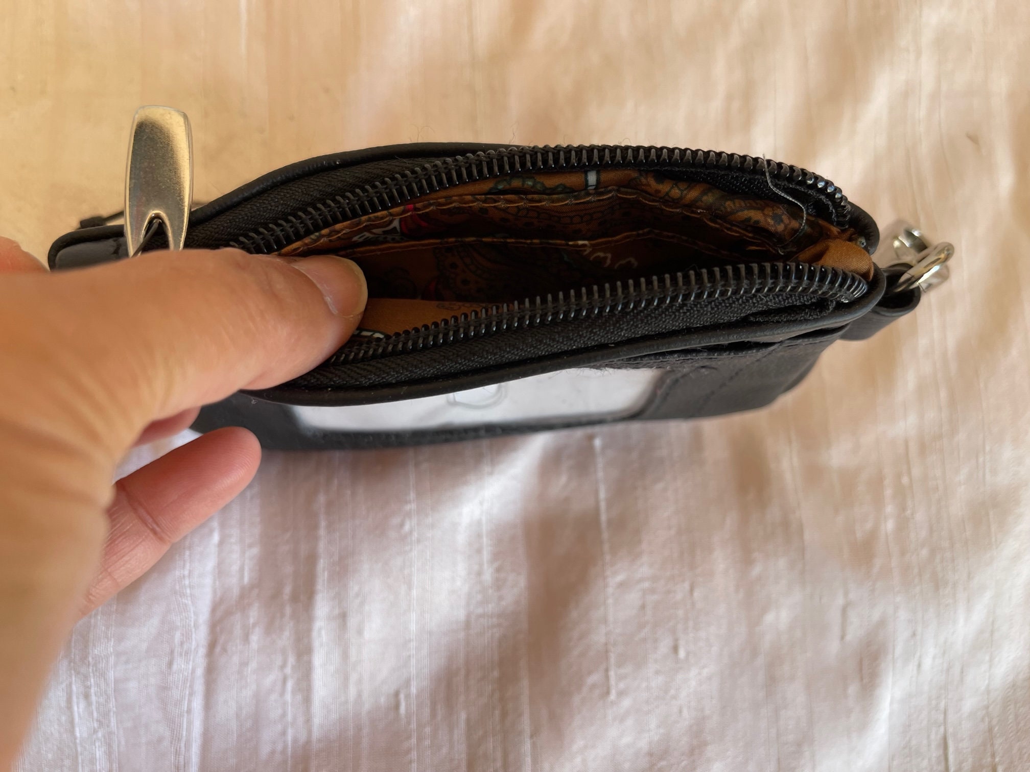 Zip Coin Pouch in Black Leather