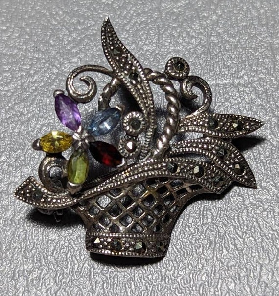 Jana Winkle Rhinestone Black Flower Brooch | Vintage Silver Tone Brooch Pin | Elegant Exquisite Women's Jewelry