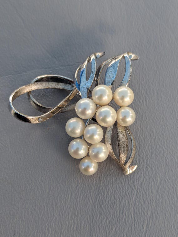 Broche Vintage En Argent Massif - Forme Couronne De Feuilles Avec Zircons Et Perles De Nacre