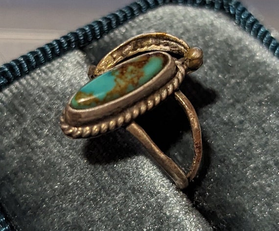 Vintage Turquoise Southwestern Ring-Ladies Size 4… - image 2