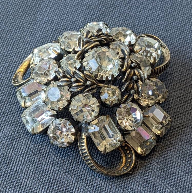 Vintage High Domed Rhinestone Brooch-1950s Retro Unsigned