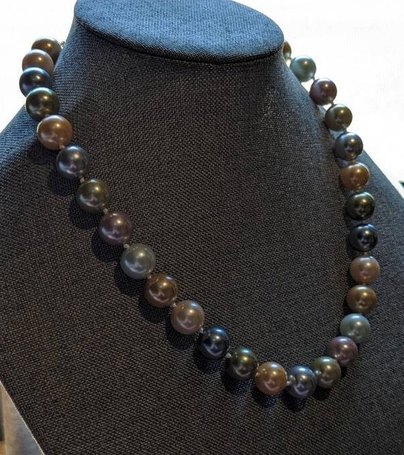 Kenneth Jay Lane Necklace-KJL Faux Pastel Large P… - image 3