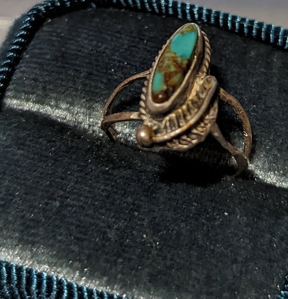 Vintage Turquoise Southwestern Ring-Ladies Size 4… - image 5