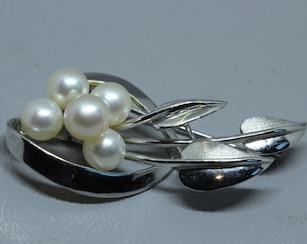 Japan Akoya Pearl Sterling Silver Brooch-Fine Vintage Six