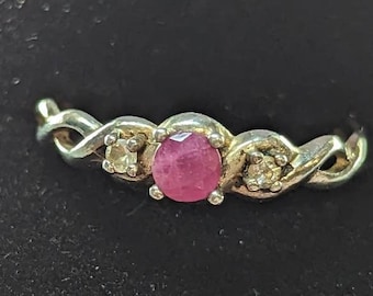 Vintage Ruby & White Topaz Sterling Silver Ring - Size 9.5
