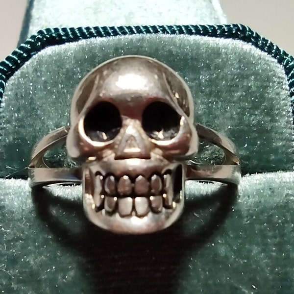 Men's Sterling Silver Skull Ring-Biker Jewelry-Unisex-Size 13
