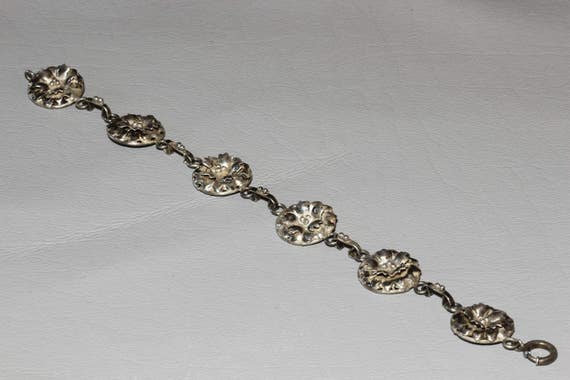 Vintage Sterling Silver Repousse Flower Link Pane… - image 4