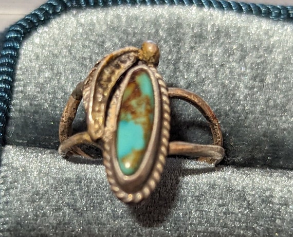 Vintage Turquoise Southwestern Ring-Ladies Size 4… - image 1