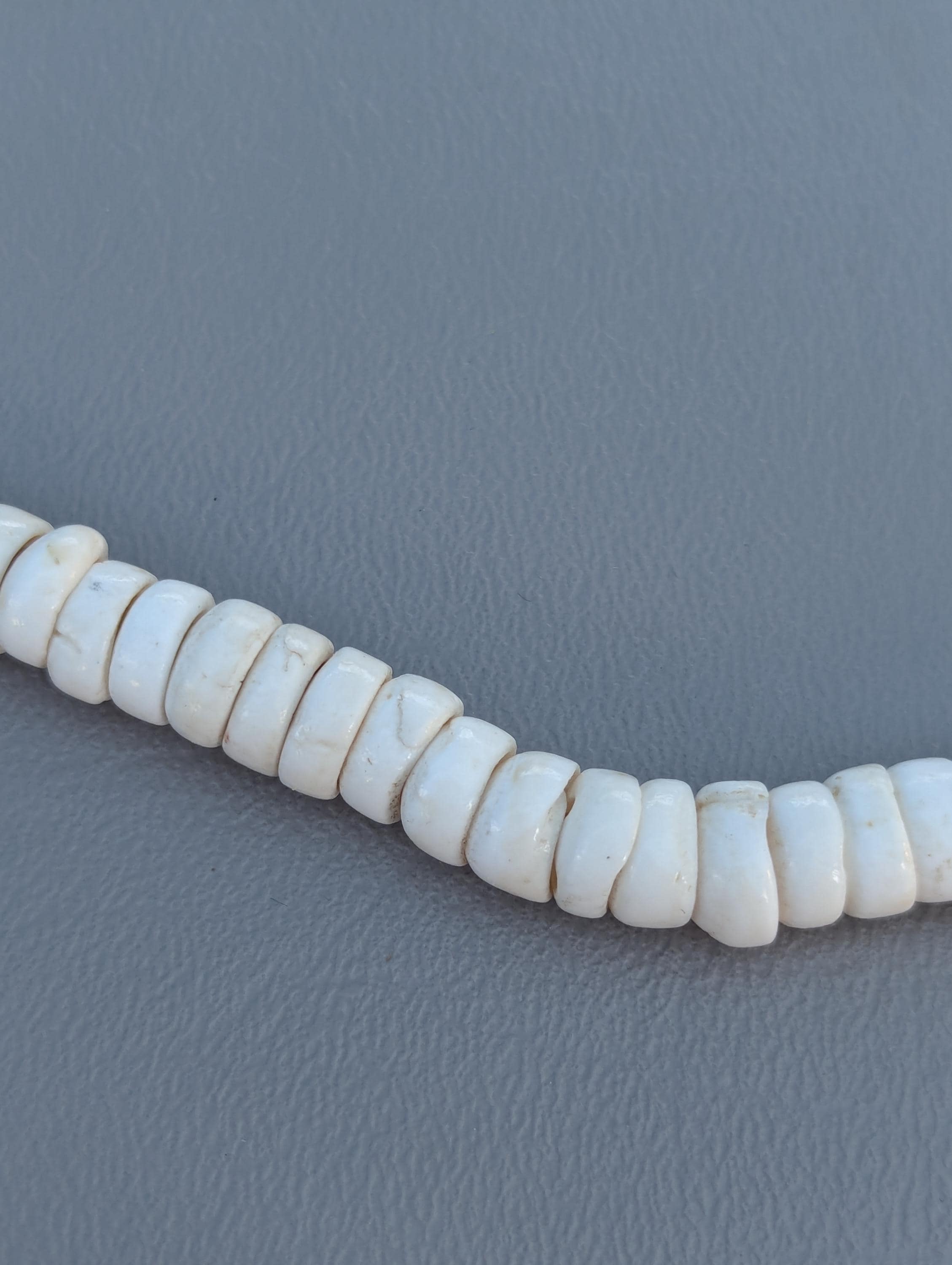 Vintage Hawaiian Puka Shell Necklace: 8mm Unisex Beach Jewelry - Etsy