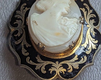 Broche antiguo de camafeo de concha: broche de luto eduardiano, esmalte negro y dorado