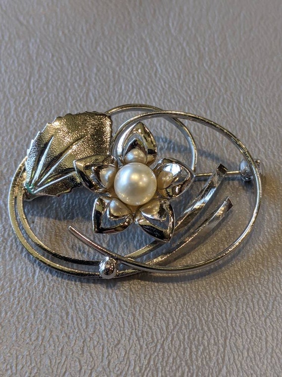Sterling Silver Japan Akoya Pearl Brooch Pin