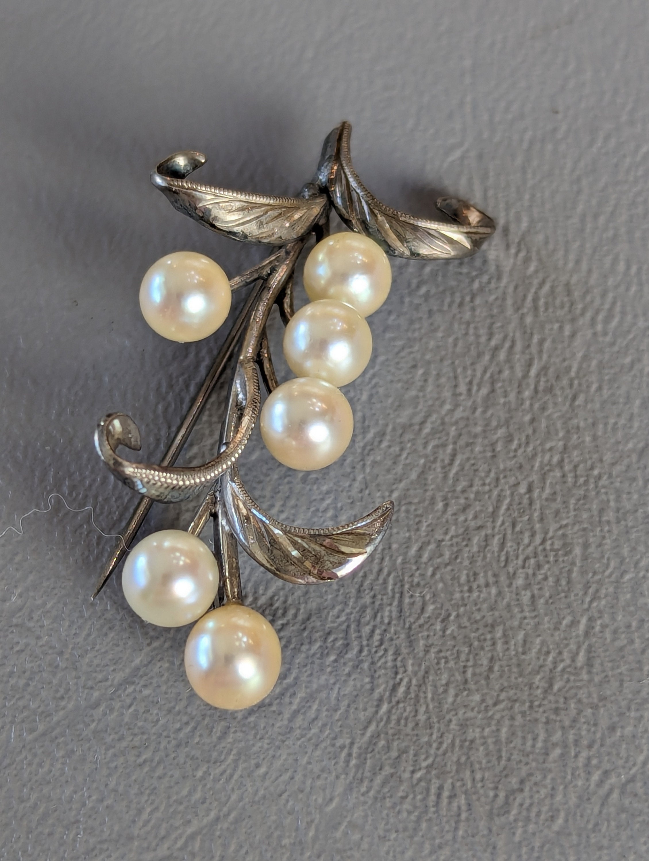アクセサリー Silver South Sea Pearl brooch Rank A Silver South Sea Pearl brooch Rank A - メルカリ