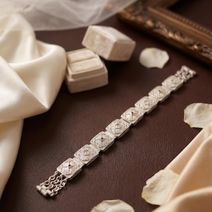 99% Fine Silver Floral motif Bracelet, Ruby Accent Heirloom Silver, Luxurious Chinese Gift Jewelry