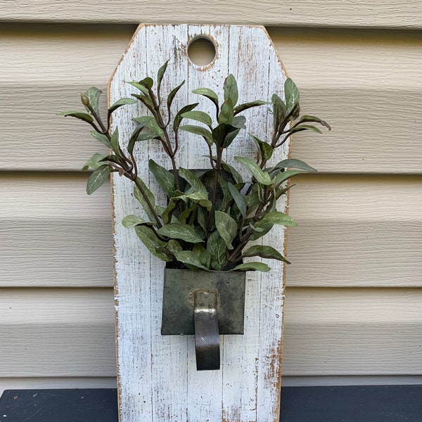 Upcycled rustic modern farmhouse wall decor