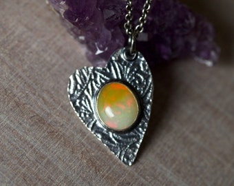 Welo Opal Heart Necklace: Sterling Silver Floral Pendant