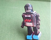 japanese toy robot pin - roto robot