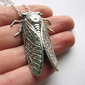 silver cicada necklace image 1