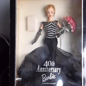 Vintage Barbie 40th Anniversary 1999 Collectible Mattel New in Box