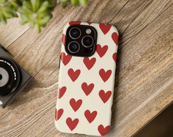 Telefoonhoesje met rood hartjespatroon | Telefoonhoesje met hartjes