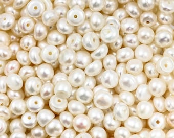 White Freshwater Cultured Pearls Half-Drilled Button 4-4.5mm, 1 piece