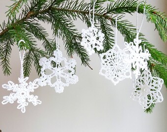 Christmas ornaments - Xmas decorations - crochet snowflakes ornaments - white snowflakes - Christmas tree decorations - set of 6