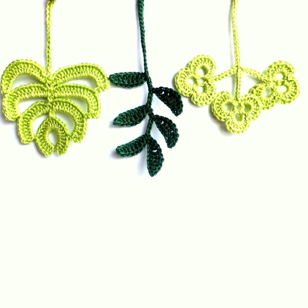 Crocheted green leaves applique, embellishments, scrapbooking, autumn colors, woodland decor /set of 3/