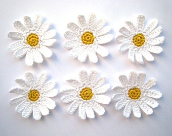 Crochet daisies applique - crochet flowers applique - white flowers embellishments - wedding decorations - kids party decor - set of 6