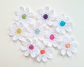 White flowers crochet appliques Flower patches for kids clothes Summer party decor White daisies colorful embellishments - set of 9