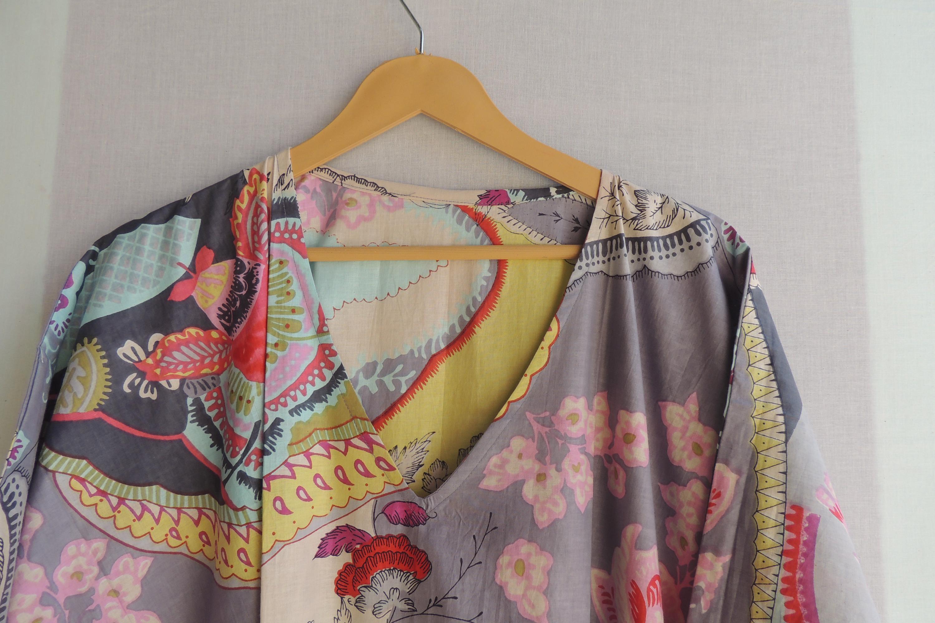 Robe Maxi Bohème été – Caftan Kimono Indien, Manches Courtes, Taille Unique, Multicolore