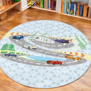 Rond racewagenkleed - lichtblauw racebaanontwerp - zachte speelmat voor jongens - antislip en wasbaar - ideaal voor kinderkamers - fantasierijk speelkleed