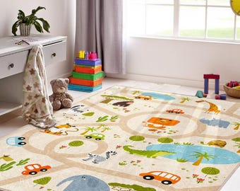 Alfombra infantil con animales de safari - Alfombra de juego colorida - Diseño de carretera y coche - Antideslizante y lavable a máquina - Alfombra de juego beige con animales de la jungla