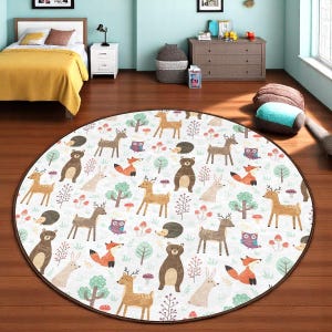 Round Woodland Animals Rug – Cream Soft Kids Carpet– Non Slip Washable Nursery Mat – Bear Fox Deer Hedgehog Design- Forest Rug for Kids Room