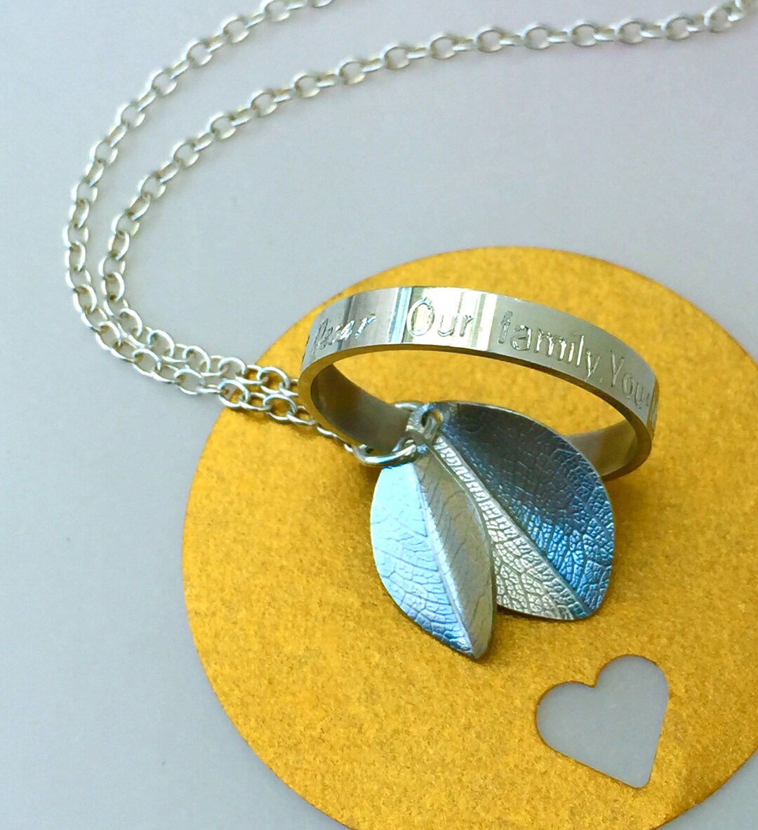 Personalized Family Tree Pendant - Etsy