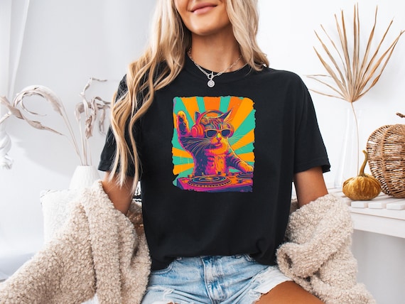 Trendy Graphic T-Shirt, Cool DJ Cat Shirt, Funny Cat with Headphones, Stylish Cat Lovers Gift, Unique DJ Cat Kitty Tee, Comfort Colors®