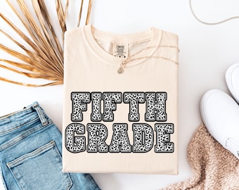 Fifth Grade Teacher Shirt, Raccoon Fifth Grade Teacher T-Shirt, Gift for Teacher, Back to School T-shirt, Elementary Shirt, Comfort Colors®