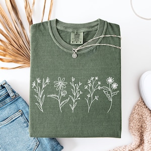 Camiseta con estampado floral de flores silvestres, estilo cottagecore, botánica, con flores, naturaleza y flores silvestres, Comfort Colors®