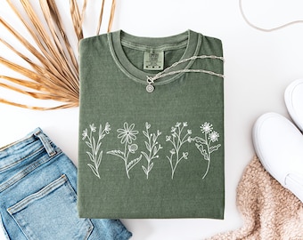 Wildflower Floral Cottagecore T-shirt, Botanical Shirt, Flower Shirt, Nature Shirt, Wildflower Shirt, Comfort Colors®